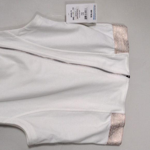 Nwt Marvel Captain America 75th Anniversary Vest size large - Picture 2 of 11